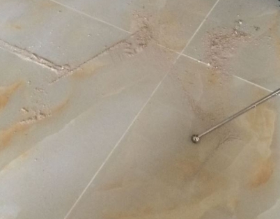 金塔瓷砖空鼓维修公司分享粘合剂选择不当在瓷砖铺贴过程中可能导致以下问题